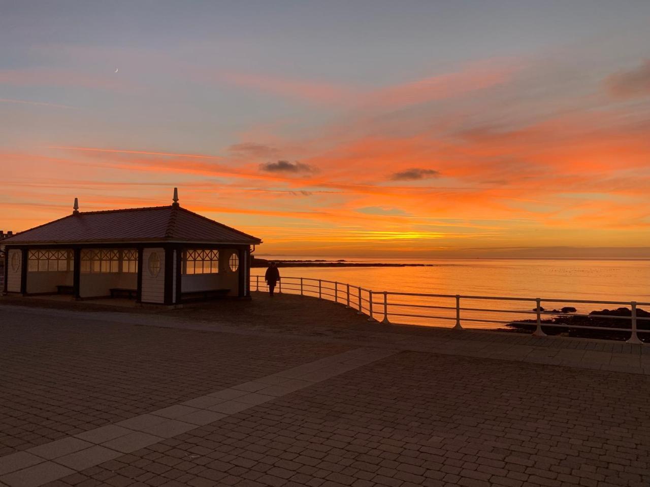 Cardigan Bay Self Catering Accommodation Aberystwyth Exterior foto